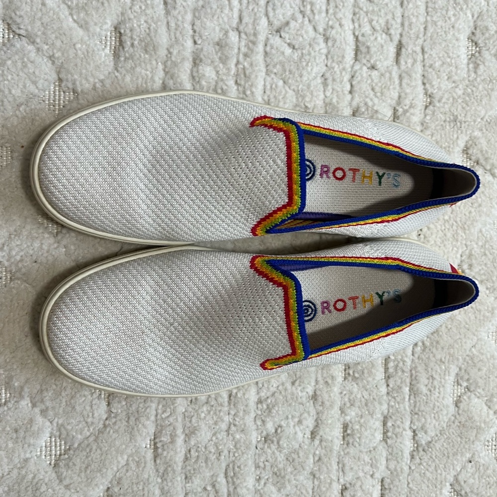 2020 rainbow pride Rothy’s sneakers 9.5